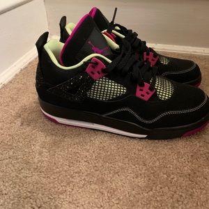 Jordan 4 Retro Fuschia